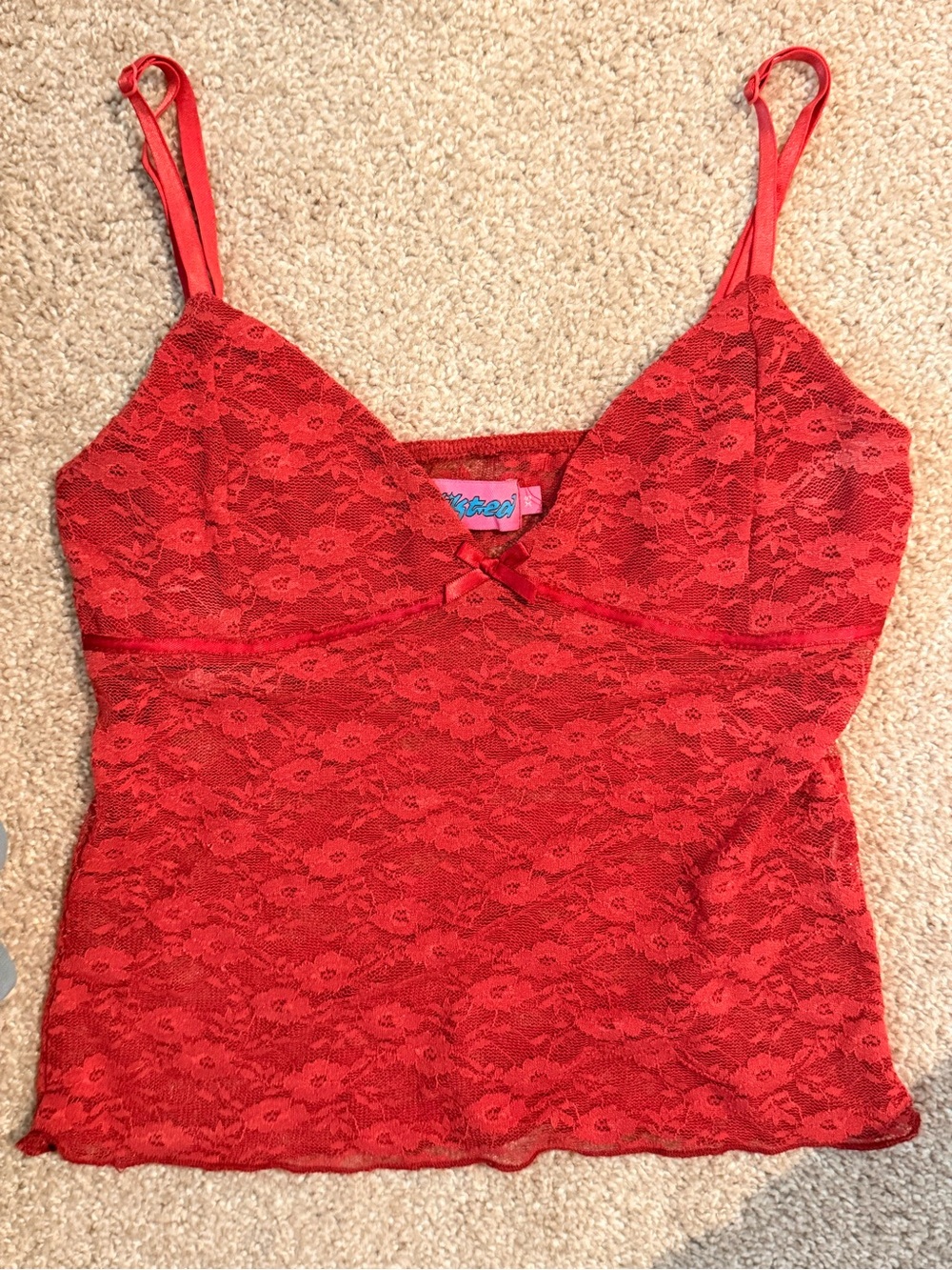 Edikted Red Eira Top